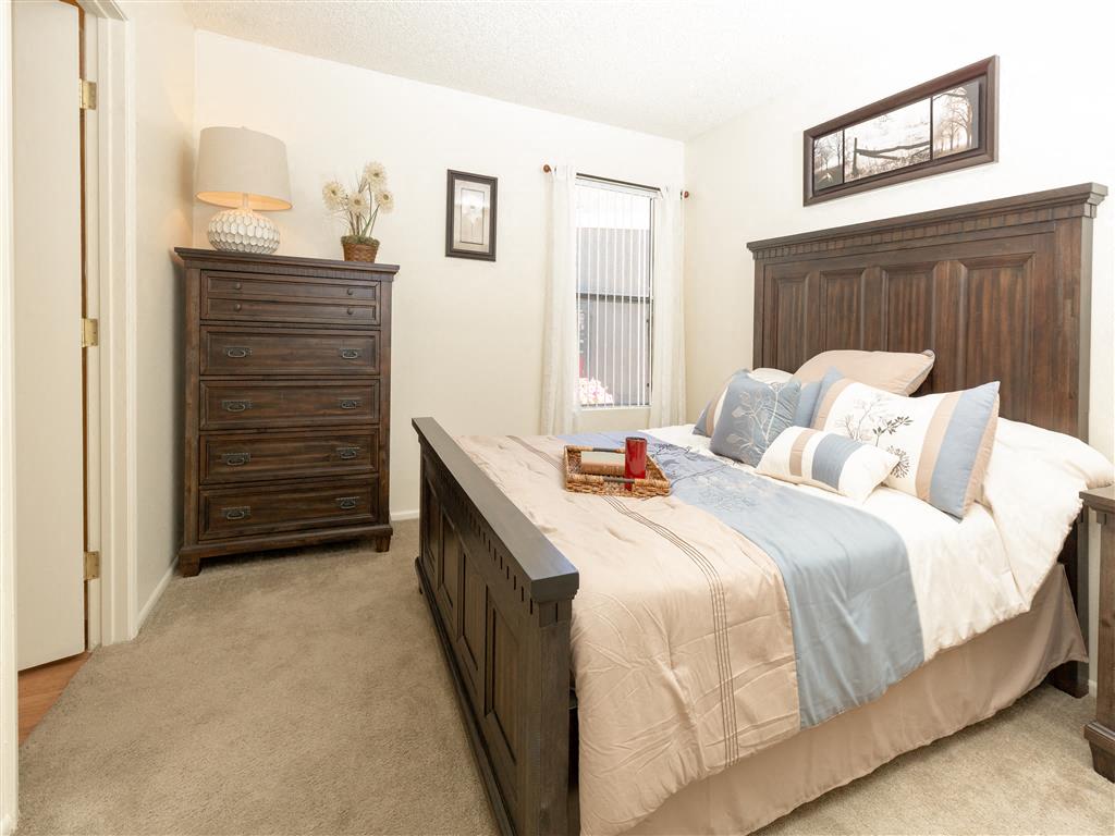 Ranchwood Apartments photo 3